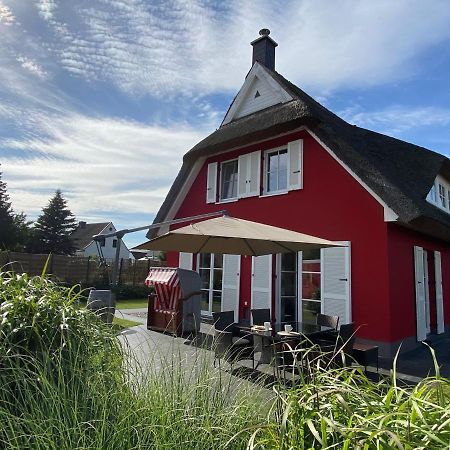 Fischer'S Ferienhaus Ruegen Mit Sauna Und Kamin Ummanz Eksteriør billede
